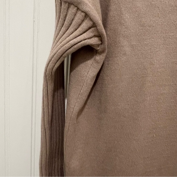 Metric Knits Women's V-Neck Sweater in Beige - Picture 5 of 9